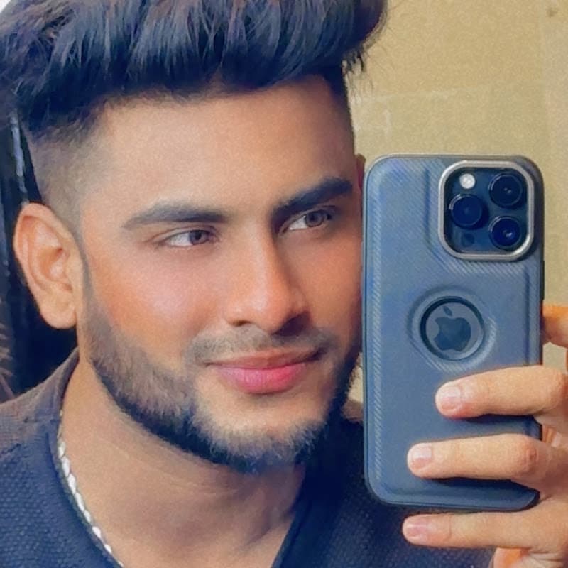 Ruhaan Arshad official