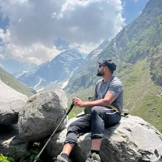 Manish singh chouhan