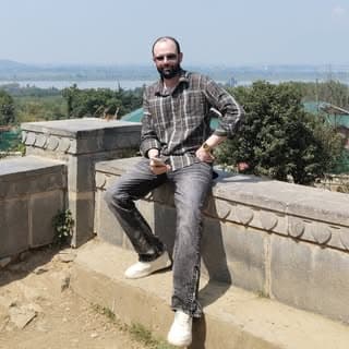 Zeeshan Aslam
