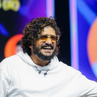 Akila Karnataka Vasishta Fanz