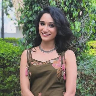 Aastha | Portrait Sketch Artist