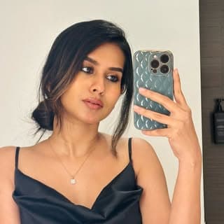 Dr.Archana