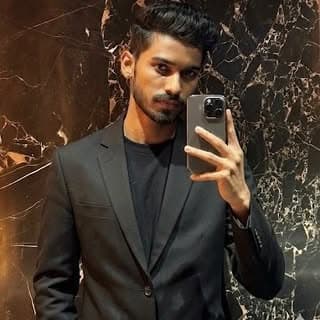 Piyush 🧿