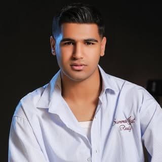 پژمان خلاده