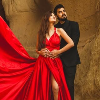 Zuber & Nazneen |Travel Couple