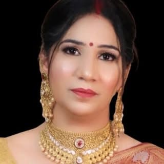 Astrologer Rajni Kapoor