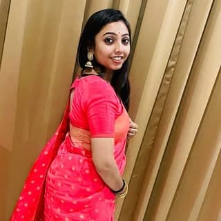 Aastha Mehandi Artist๐RAIPUR๐