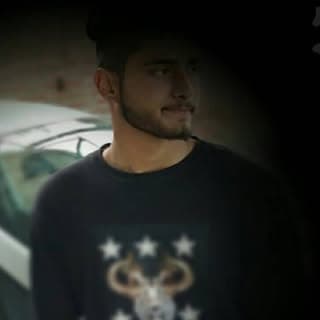 عاقب لون♡