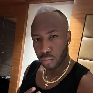 Andre Russell?? Dre Russ.?