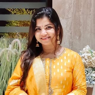 Blossom Sumathi makeup artist