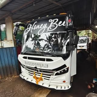 HONEYBEE TRAVEL HUB