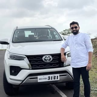 डॉ जीवन श्रीनाथ पाटील