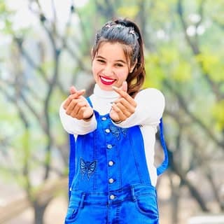 poonam~🦋