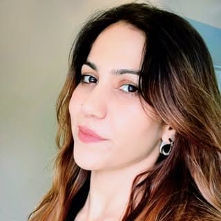 Aasiya Rokadiya | Makeup Artist in dhamtari🌺