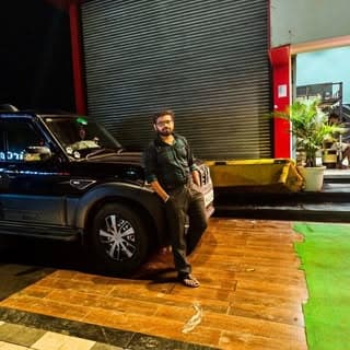 Ashutossh M