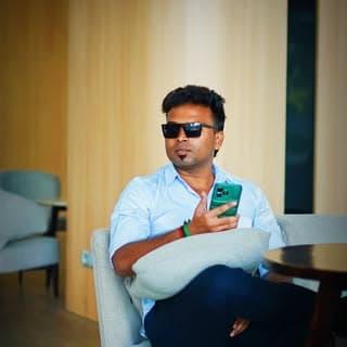 Gokul Rajamanickam 🔺 Sales & Content Creator