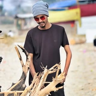 Behuda Boys(Tutu Khan)
