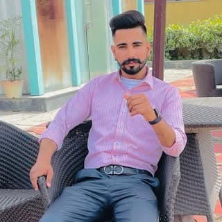 KiNG👑