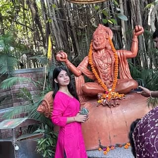 Prachi Chauhan 🦋(Raebareli 📍)