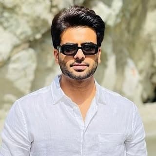 mankrit aulakh🔵