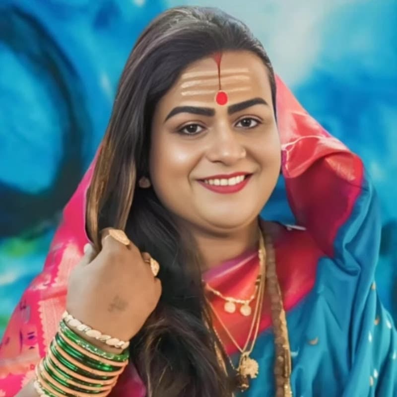महामंडलेश्वर डाॅ.श्री SHIVLAXMI आईसाहेब