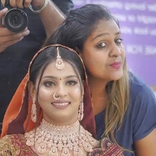 Freelance Makeup Artists in Hisar