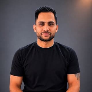 CA Mukander Beniwal | Finance & Tax Tips