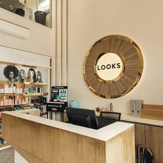 Looks Salon Bhubaneswar
