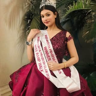 ❣Ritika chouksey❣