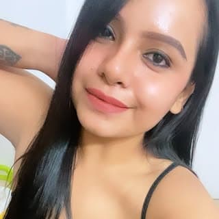 Gargi Mishra ( makeup artist )