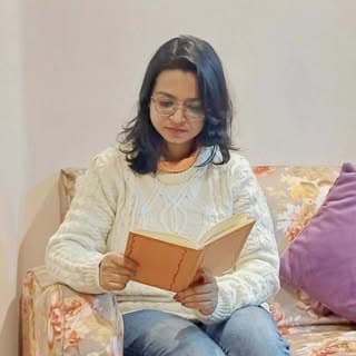 Camelia | Bookstagram 🇮🇳