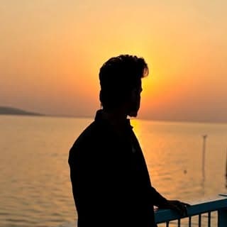 __صادق__خان__⚡