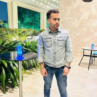 Zeeshan Khan