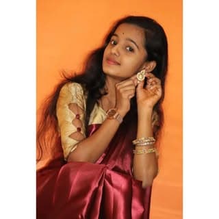 Chaithra R