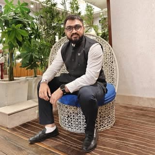 GUNJAN | HEALTH & FITNESS COACH