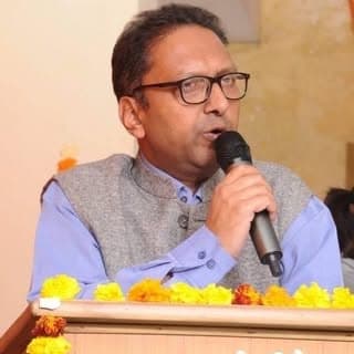 Dr Jiwan Gupta