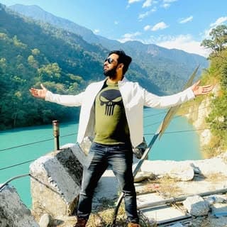 Angad shukla