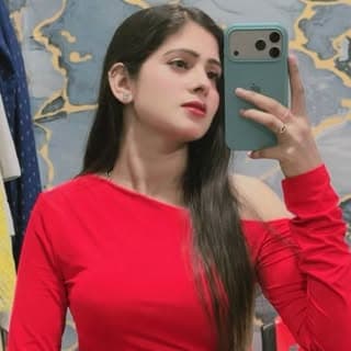 Aayat chaudhary