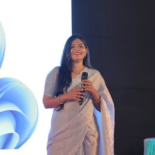 Namrata Rana |Professionl Mehndi Artist & Educator |Bharuch