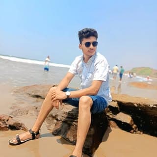 तुषार माहेश्वरी ⚡