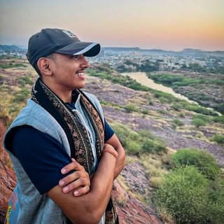 KEERTIVARDHAN KARNOT