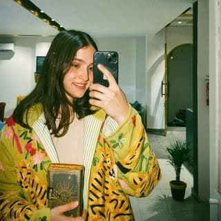 Kamini Thakur💛(eva🌻)