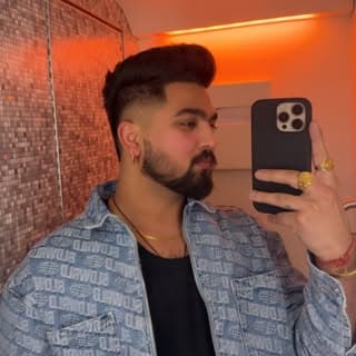 Varun ArOrA 🇬🇧