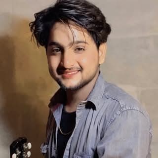 Shân M Khân