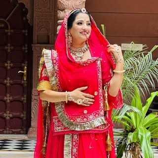 Chandni kanwar