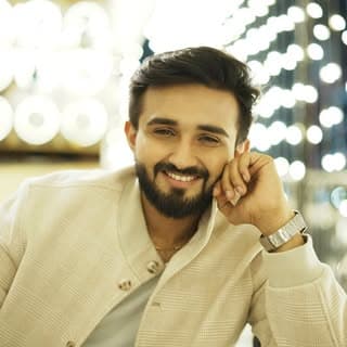 Yash vadnagra
