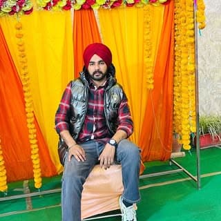 Vicky Sandhu