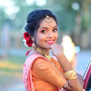 Anuradha kurmi Official