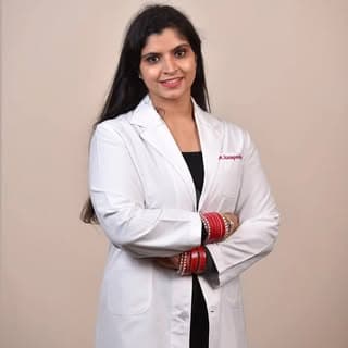 Dt. Kanupreet Arora Narang