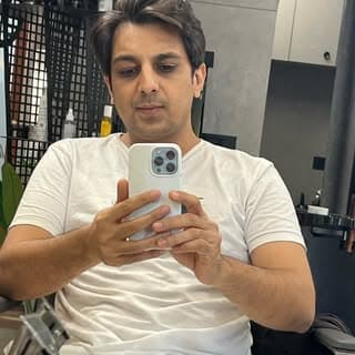 Dr jemy khant(dentist)